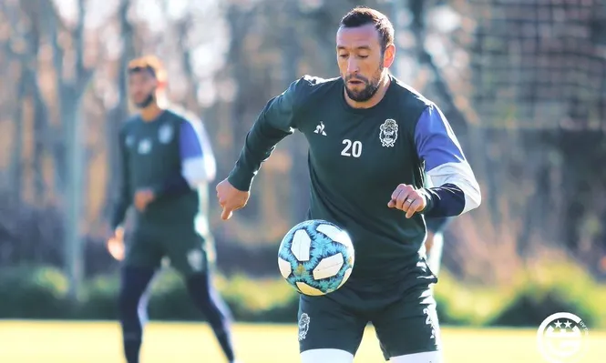 Brian Alemán, el uruguayo que será dirigido por Maradona
