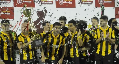 Peñarol campeón de la Copa Bandes 2016
