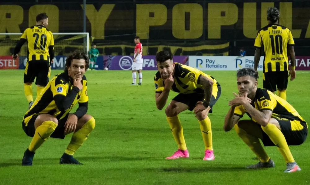 Agustín Canobbio, Pablo Ceppelini y Nicolás Schiappacasse tienen un buen presente en Peñarol