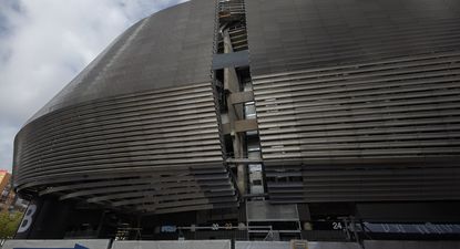 Fachada del estadio Santiago Bernabéu, en Madrid