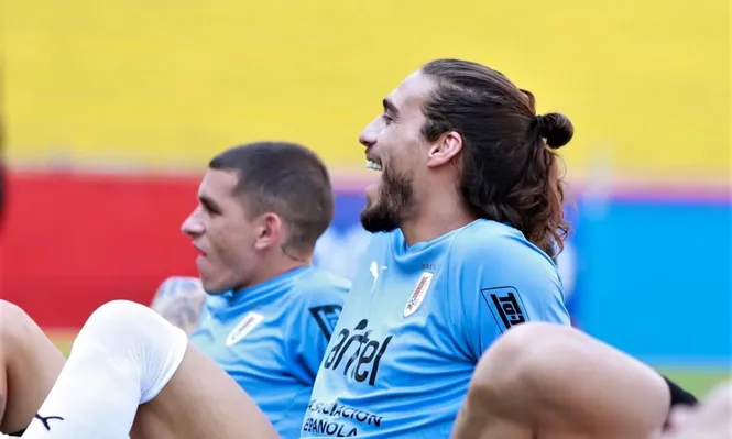 FIFA intimó a Fiorentina para que libere a Cáceres; lo esperan en Barranquilla