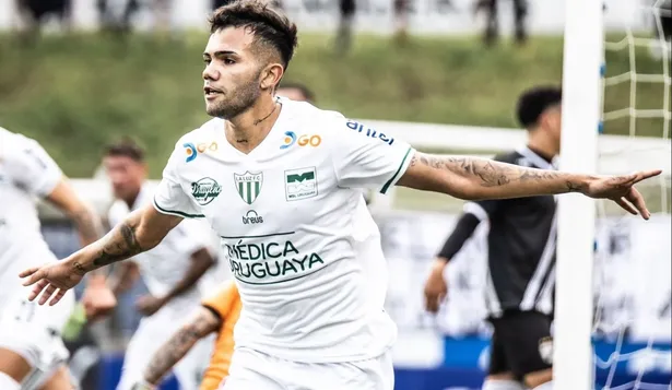 El grito de gol en La Luz