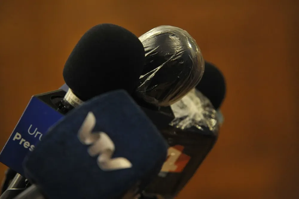 Micrófonos de la prensa