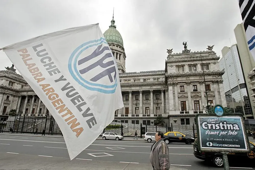 El senado argentino apoyó la decisión de CFK de expropiar YPF
