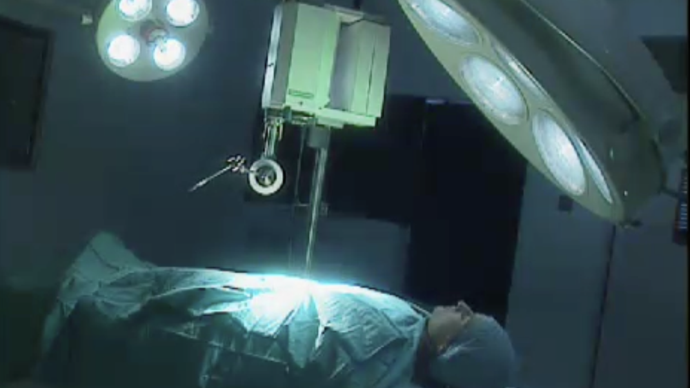 Tomorrows World pensó que los pacientes serían operados por robots manejados remotamente por un cirujano desde lugares lejanos.