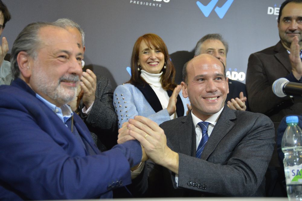 Jorge Gandini y Martín Lema, oficializan acuerdo entre sectores