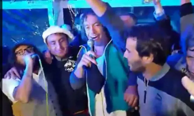 El particular casamiento de Cristian Rodríguez