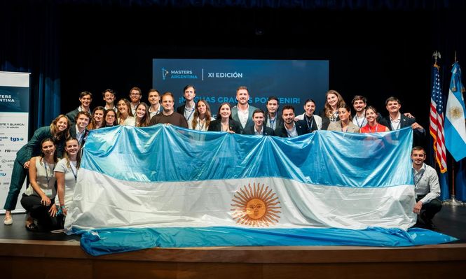Ponerse la celeste y blanca: más de 20 líderes argentinos se reunieron en Miami para debatir el futuro del país