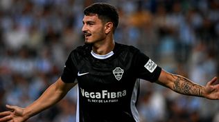 Así fue el primer gol del Canario Álvarez Martínez, ex jugador de Peñarol, para Elche frente a Málaga