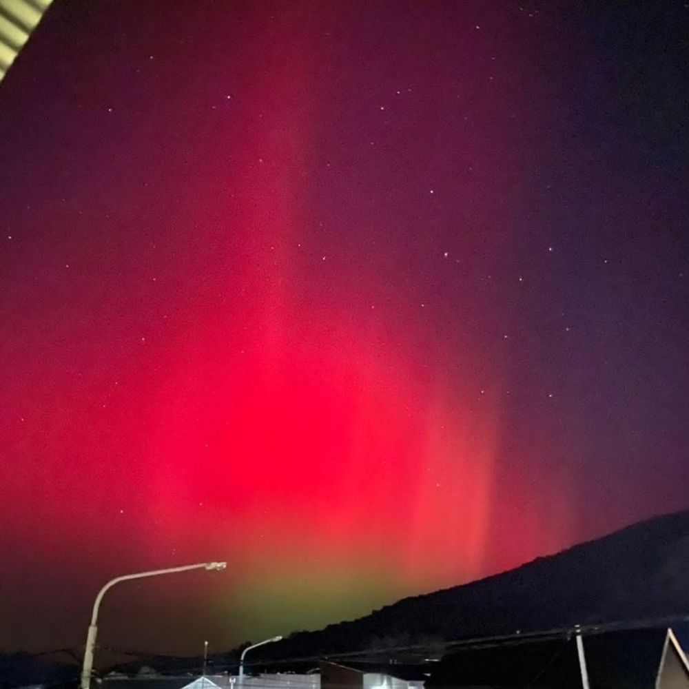 aurora-roja-01.jpeg