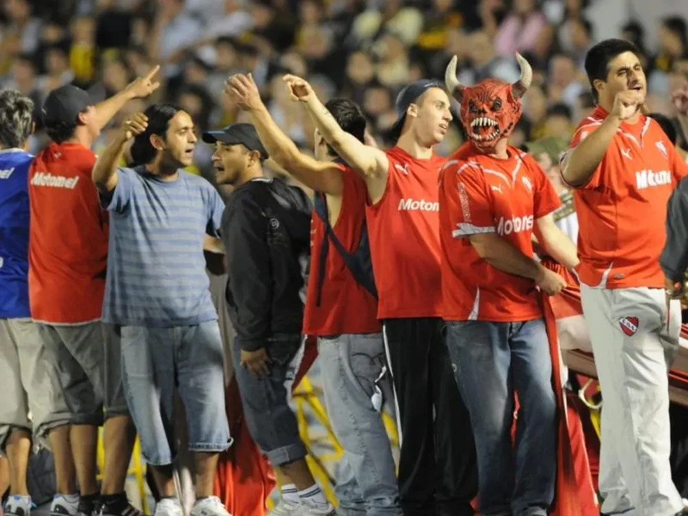 Hinchas de Independiente en la Platea América.
