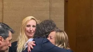 El presidente de Argentina, javier Milei, y la premier de Italia, Giorgia Meloni.