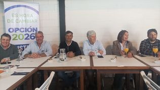 Conaprole: integrantes de Opción 2026, en la Rural del Prado, Marcelo Bartesaghi, André Mondón, Fabián Hernández, Justino Zavala, María José Hernández y Leandro Noya.