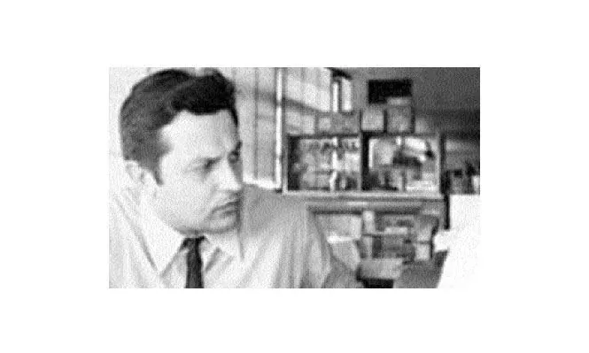 Vladimir Roslik, médico uruguayo hijo de emigrantes rusos, nació en San Javier y murió torturado en el Batallón Nº 9 de Fray Bentos, el 16 de abril de 1984