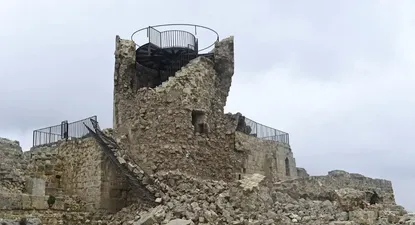 La ciudad antigua de Alepo dañada por el terremoto de este lunes en Turquía y Siria