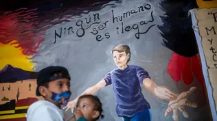 La patrulla fronteriza estadounidense asegura que ha enviado de vuelta a muchos de los 100.000 inmigrantes que capturó en febrero