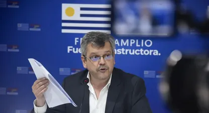 Gustavo Leal fue el representante frenteamplista en la reunión interpartidaria