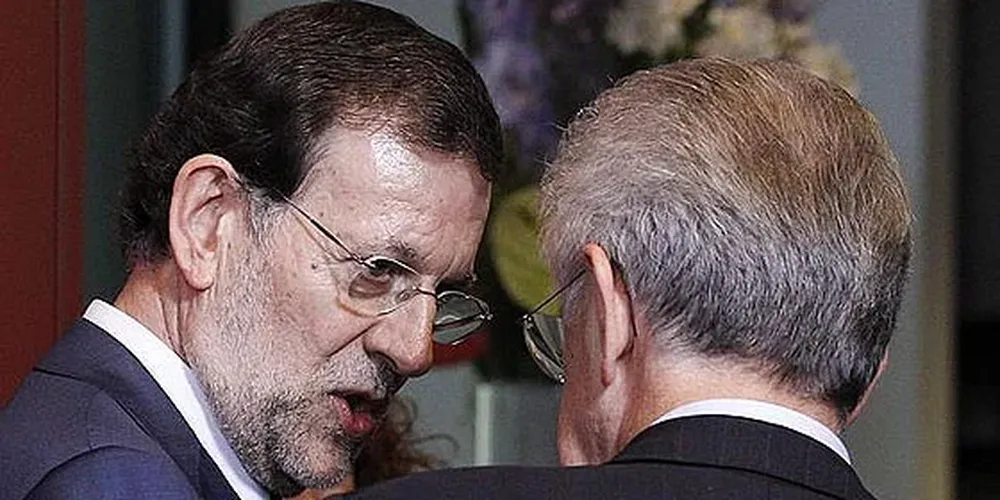 Rajoy y Monti no asumirán el costo político de pedir el rescate si no están con la soga al cuello