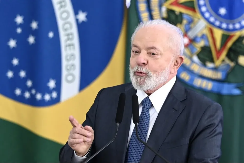 Lula da Silva, adelantó que Brasil presionará por avances en la lucha contra la pobreza, el alivio de la carga de la deuda y la reforma de los organismos multilaterales.