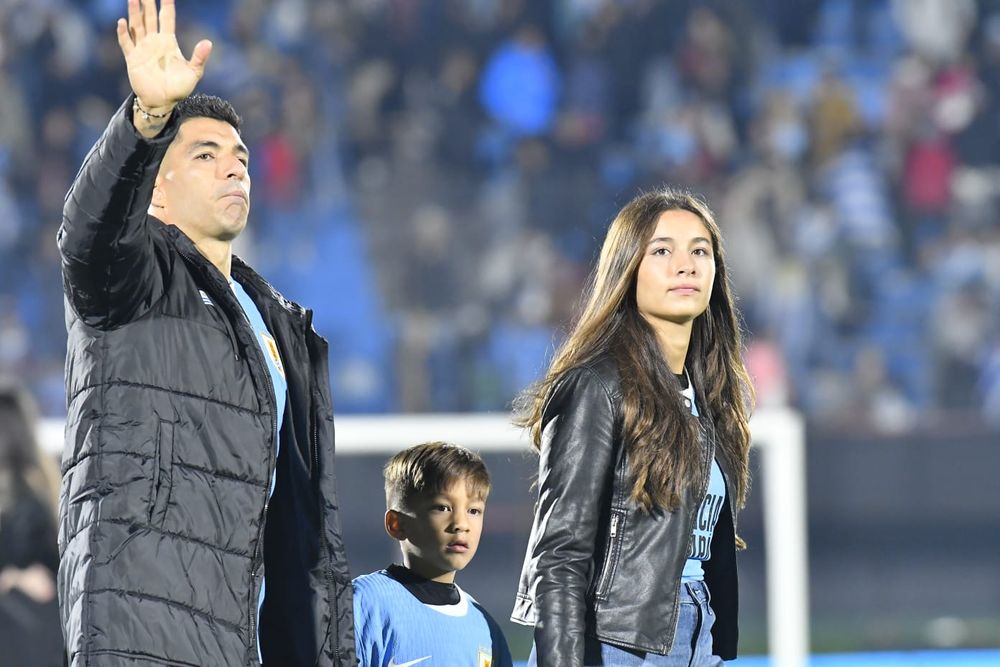 Luis Suárez y Delfina