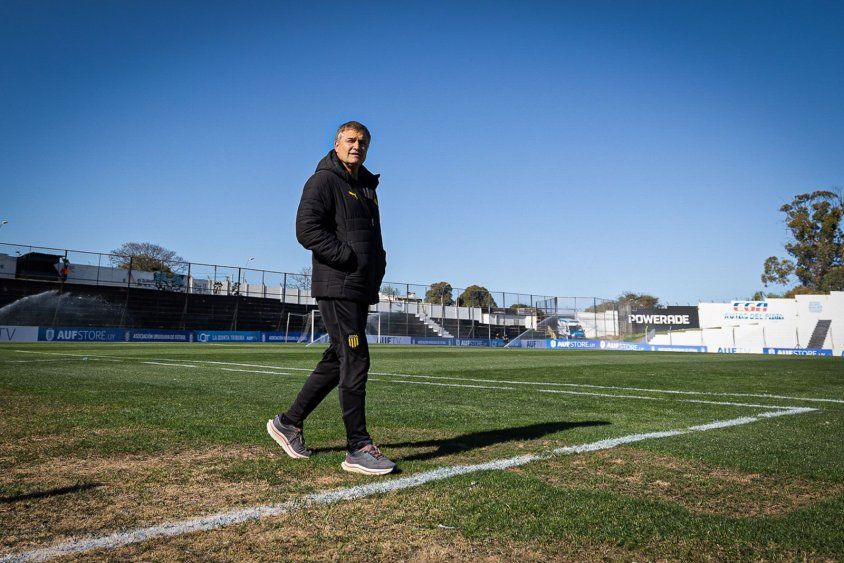 Diego Aguirre ingresa en Jardines del Hipódromo&nbsp;