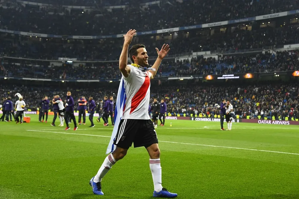 Camilo Mayada festejando en el Bernabéu