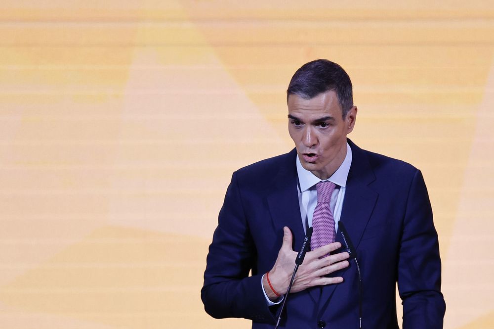 642f34f792dde789e65960a7e8e18eea4177fb3bw