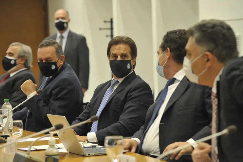 Luis Lacalle Pou durante un Consejo de Ministros