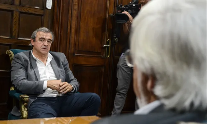 Así fue el cruce entre Bonomi y Larrañaga por las cárceles