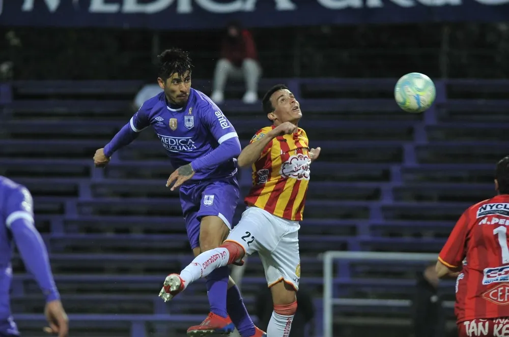 Defensor y Progreso definen el segundo finalista