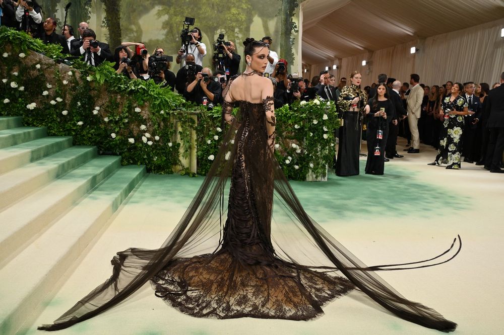 Emma Chamberlain en la Met Gala 2024