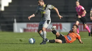 Walter Gargano en acción contra Sud América