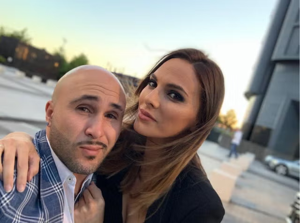 Kiko Rivera junto a Irene Rosales en una escapada a Granada.