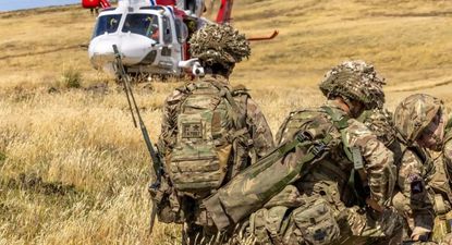 Malvinas: un medio británico cuestiona la capacidad militar de Reino Unido para mantener su presencia en las islas