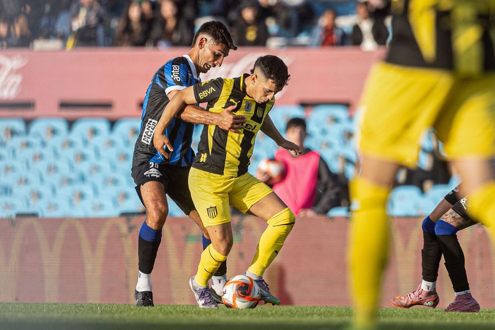 Liverpool 1-2 Peñarol lo dio vuelta en el alargue, ganó la semifinal y ...