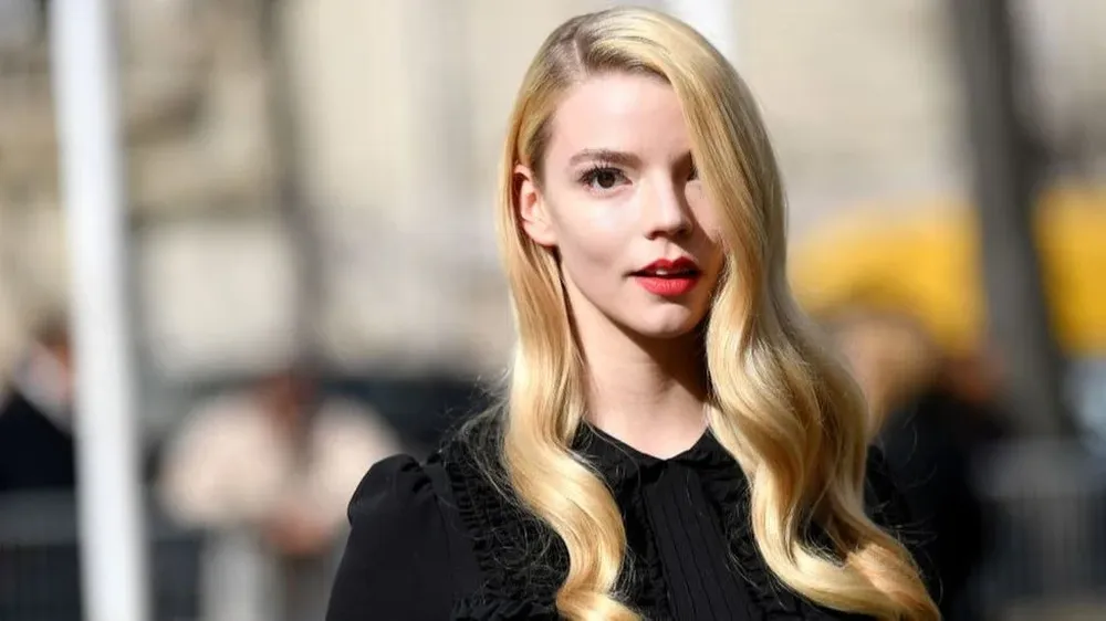 Anya Taylor-Joy es la protagonista de la serie de Netflix Gambito de Dama