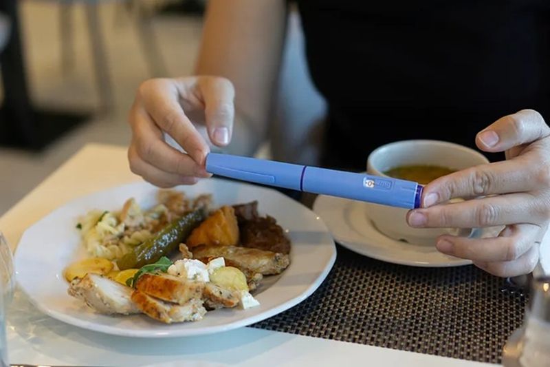 Nestlé recurre a la inteligencia artificial para crear alimentos dirigidos a los usuarios de Ozempic