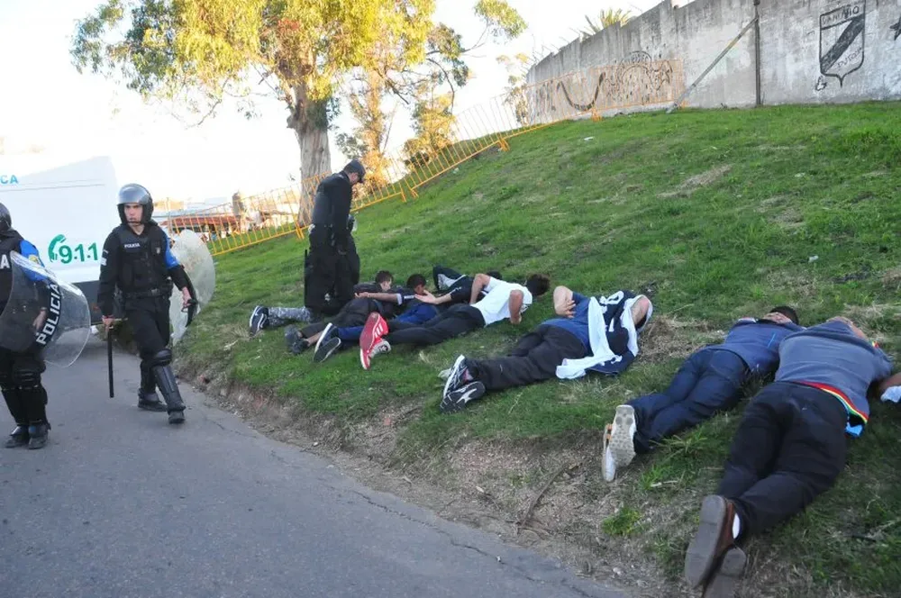 Hinchas de Danubio detenidos por la Policía