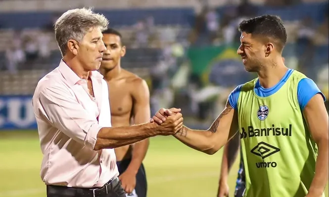 Renato y Luis Suárez