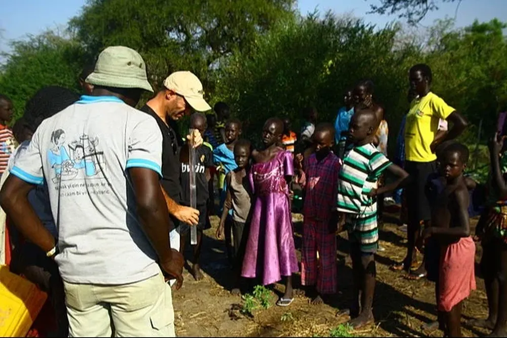Zimbabwe está en emergencia por el cólera. Médicos Sin Fronteras y la Cruz Roja Internacional colaboran con las autoridades del país.