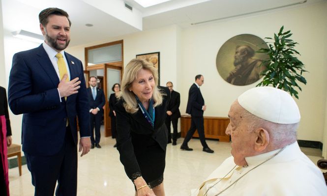Cómo JD Vance, la última figura en encontrarse con el Papa, se convirtió al catolicismo tras una adolescencia caótica