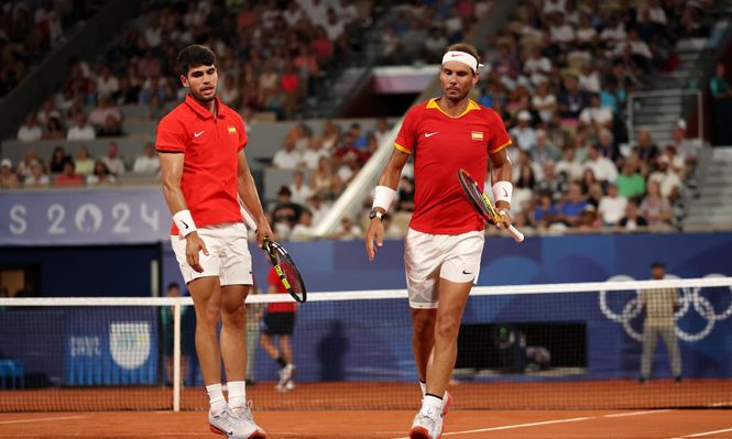 Carlos Alcaraz y Rafael Nadal.