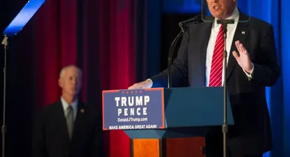trump quiere hacerle un examen exhaustivo a los inmigrantes