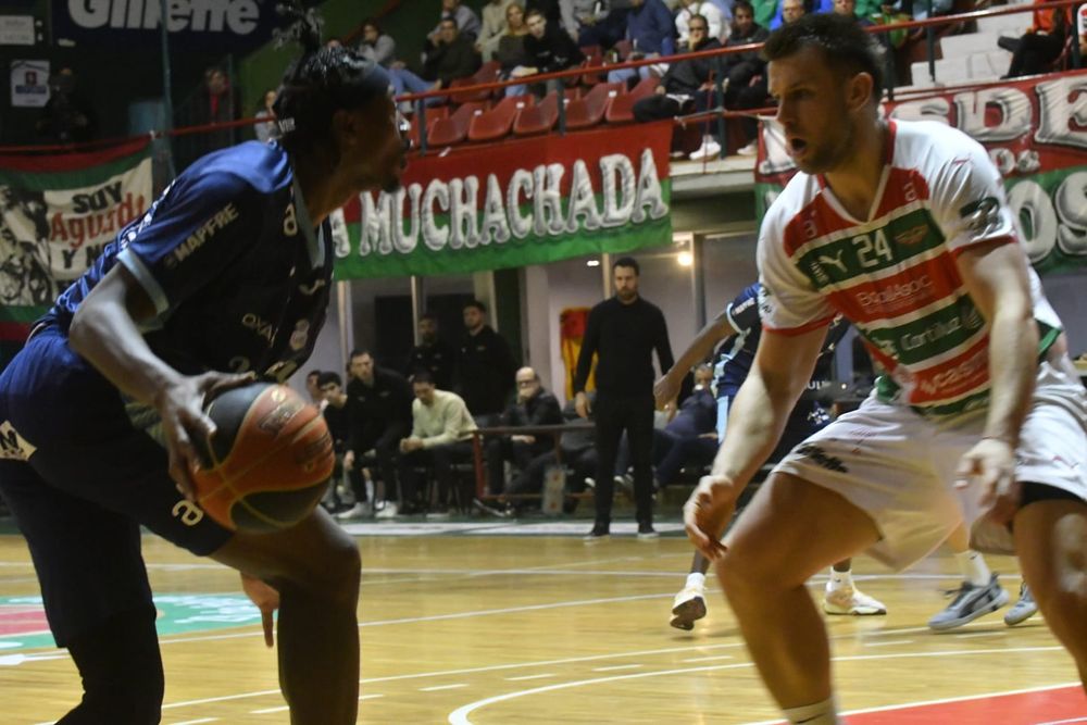 Agustín Zuvich se planta en defensa