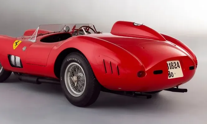 Ferrari 335 S Spider Scaglietti de 1957
