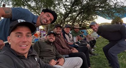 La tremenda pesca con campamento de jugadores de River Plate