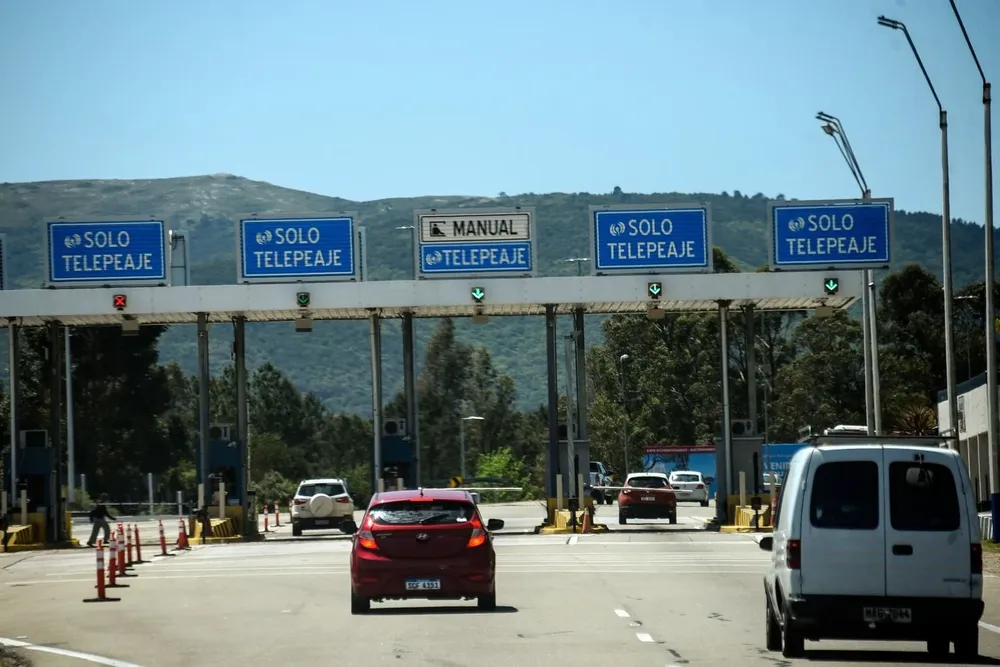 Telepeaje en el peaje de Pando