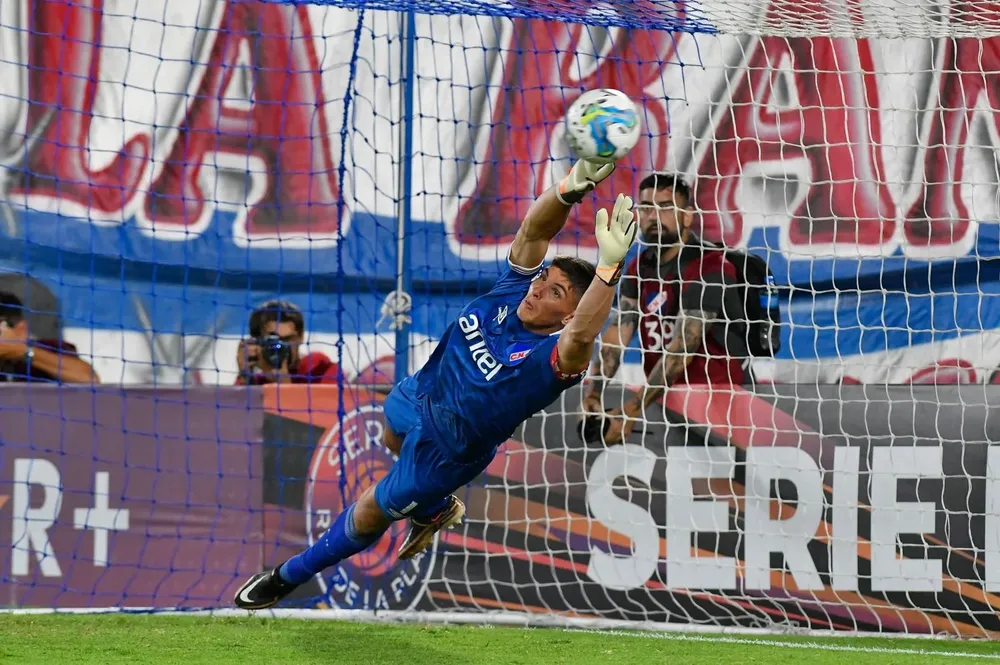 Sergio Rochet, figura en el arco tricolor