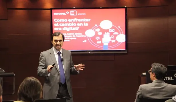 Ing. Carlos Ameneiros, Gerente Comercial de CONATEL