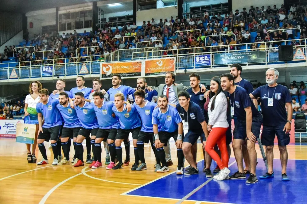 Equipo y cuerpo técnico de Uruguay